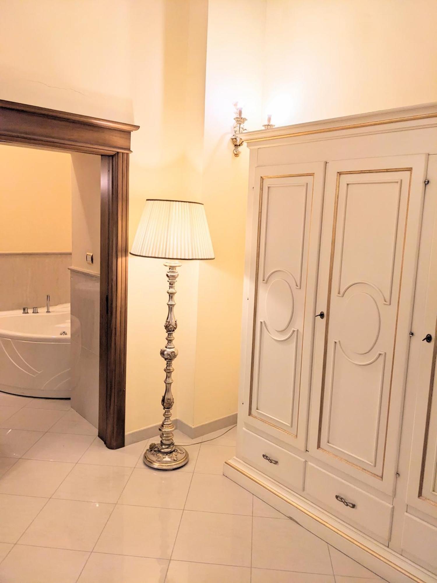 Castello Conti Filo Bed and Breakfast Torre Santa Susanna Exteriör bild
